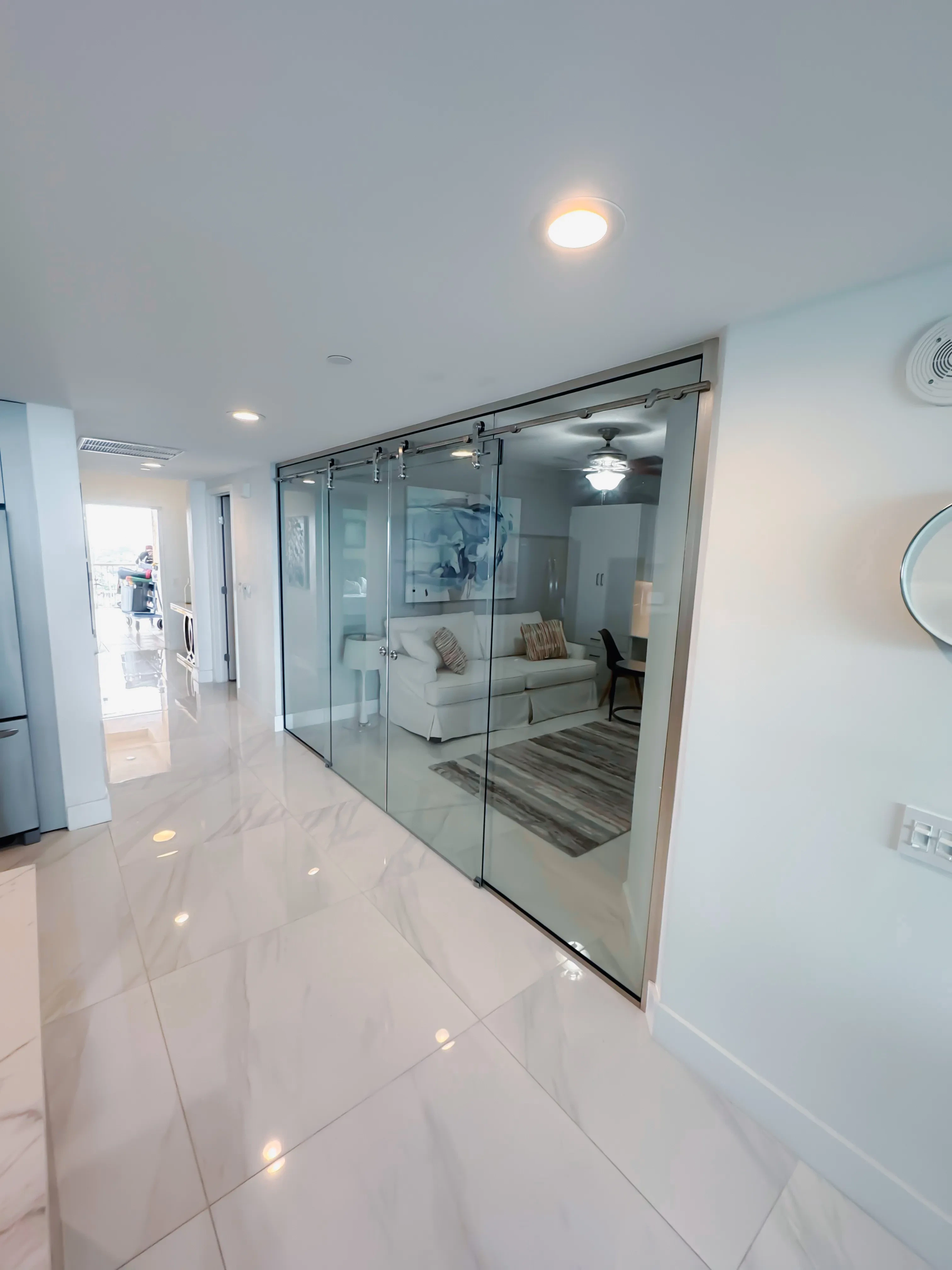 High-end glass and mirror installation for modern interiors.