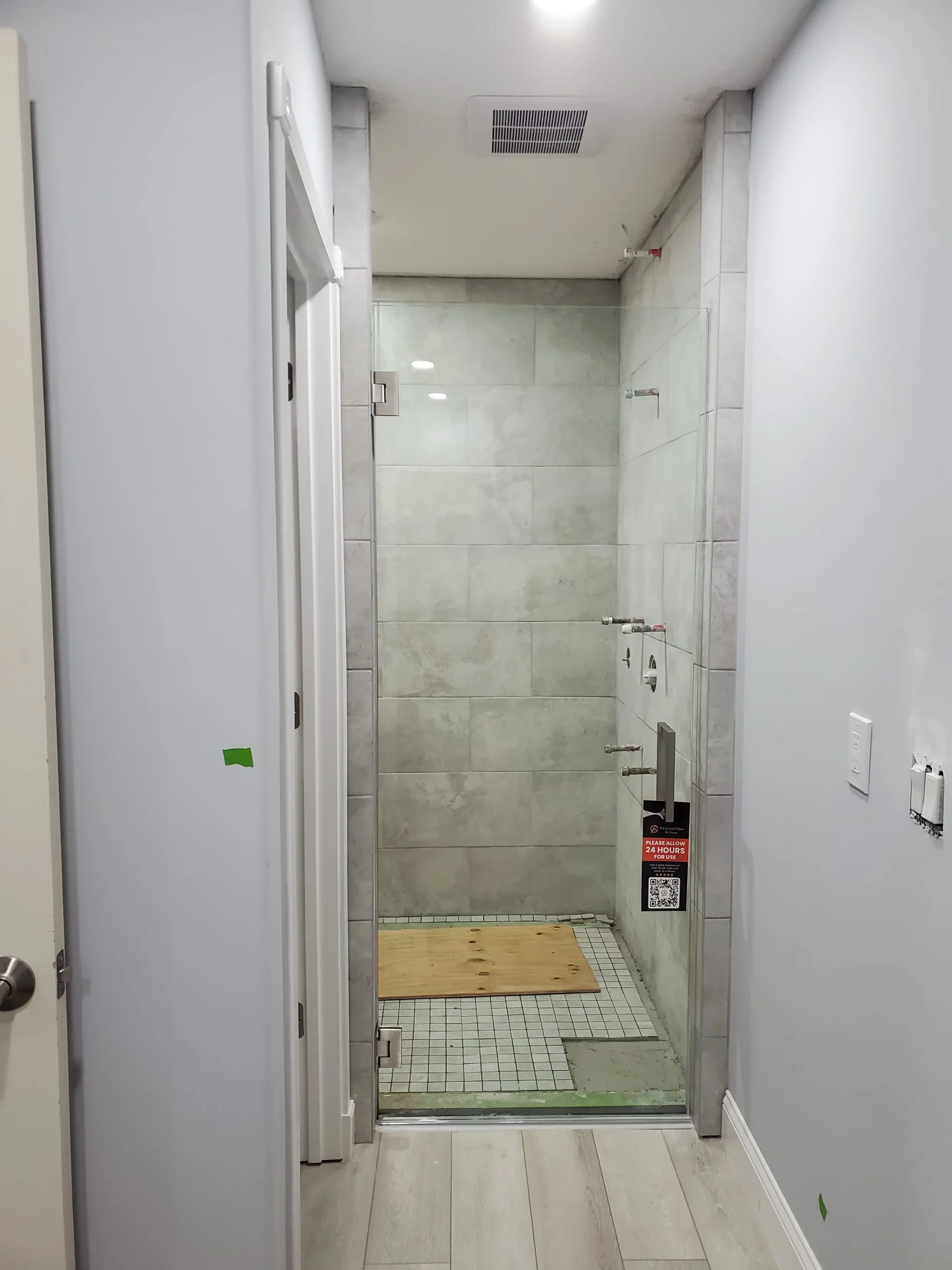 Shower Door | Pioneer Road Residence
