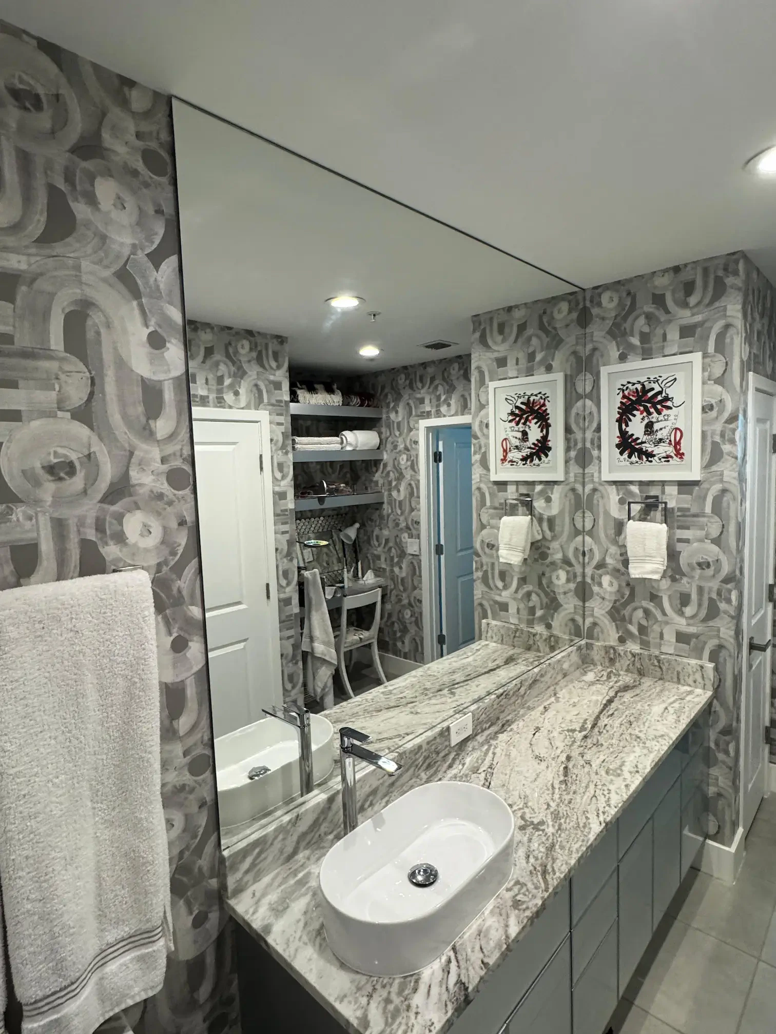 Custom Mirror | South Australian Avenue Residence