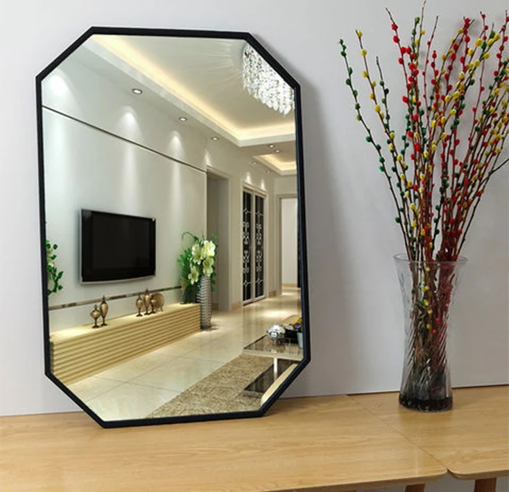 High-quality glass mirror with modern frame.