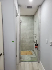 High-quality custom glass shower enclosure for modern bathrooms. Waterproof and stylish design.