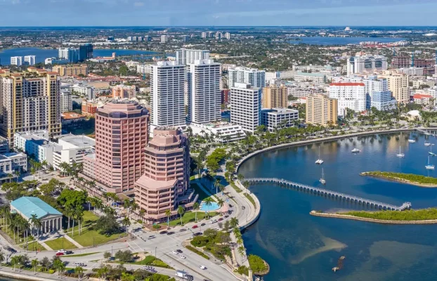 Starting the New Year with Custom Glass in West Palm Beach