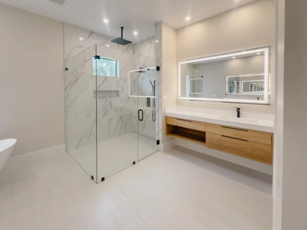 Shower Enclosures | Rodeo Drive Residence
